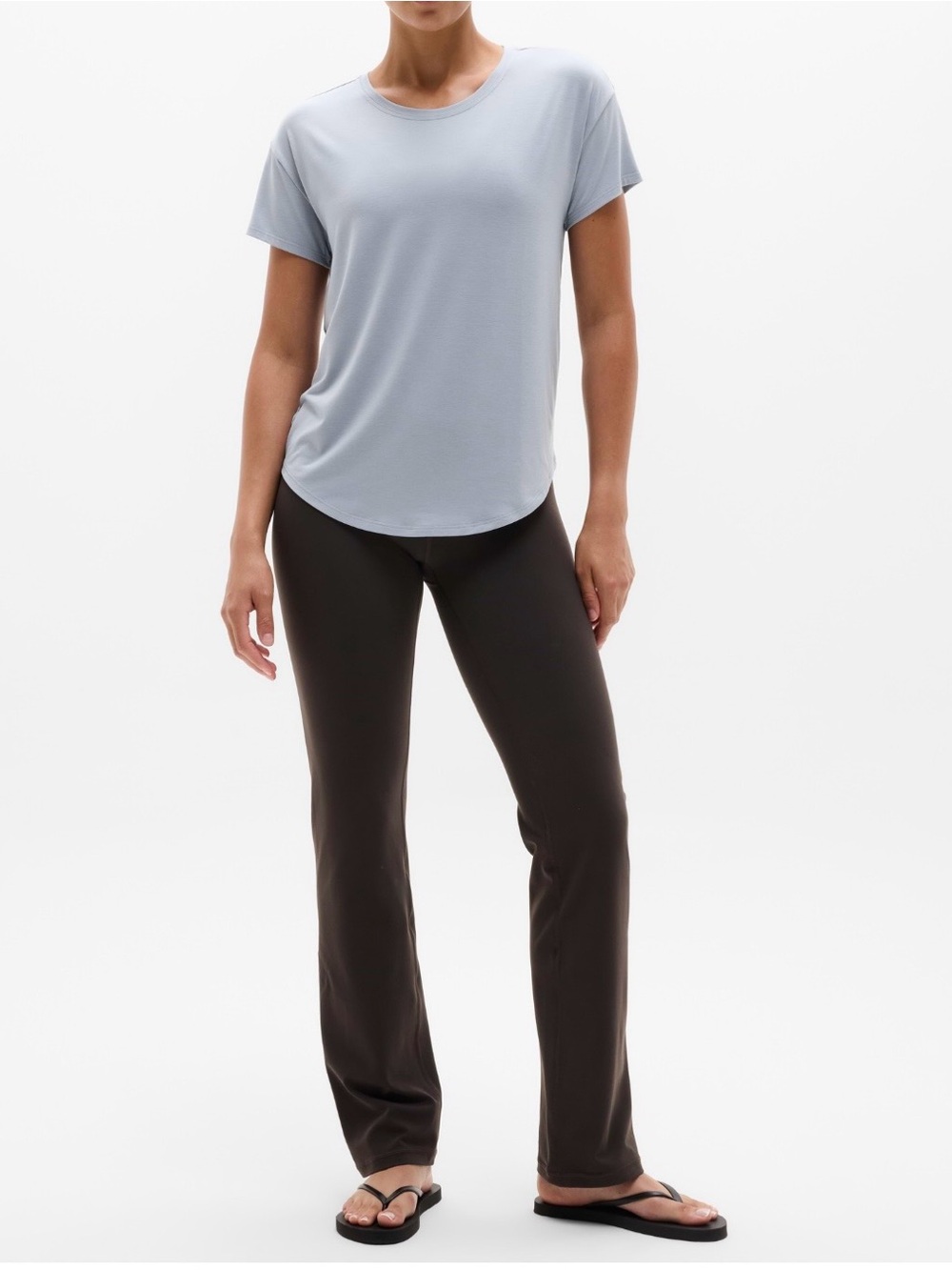 NWOT Athleta With Ease Tee in Dove size Large